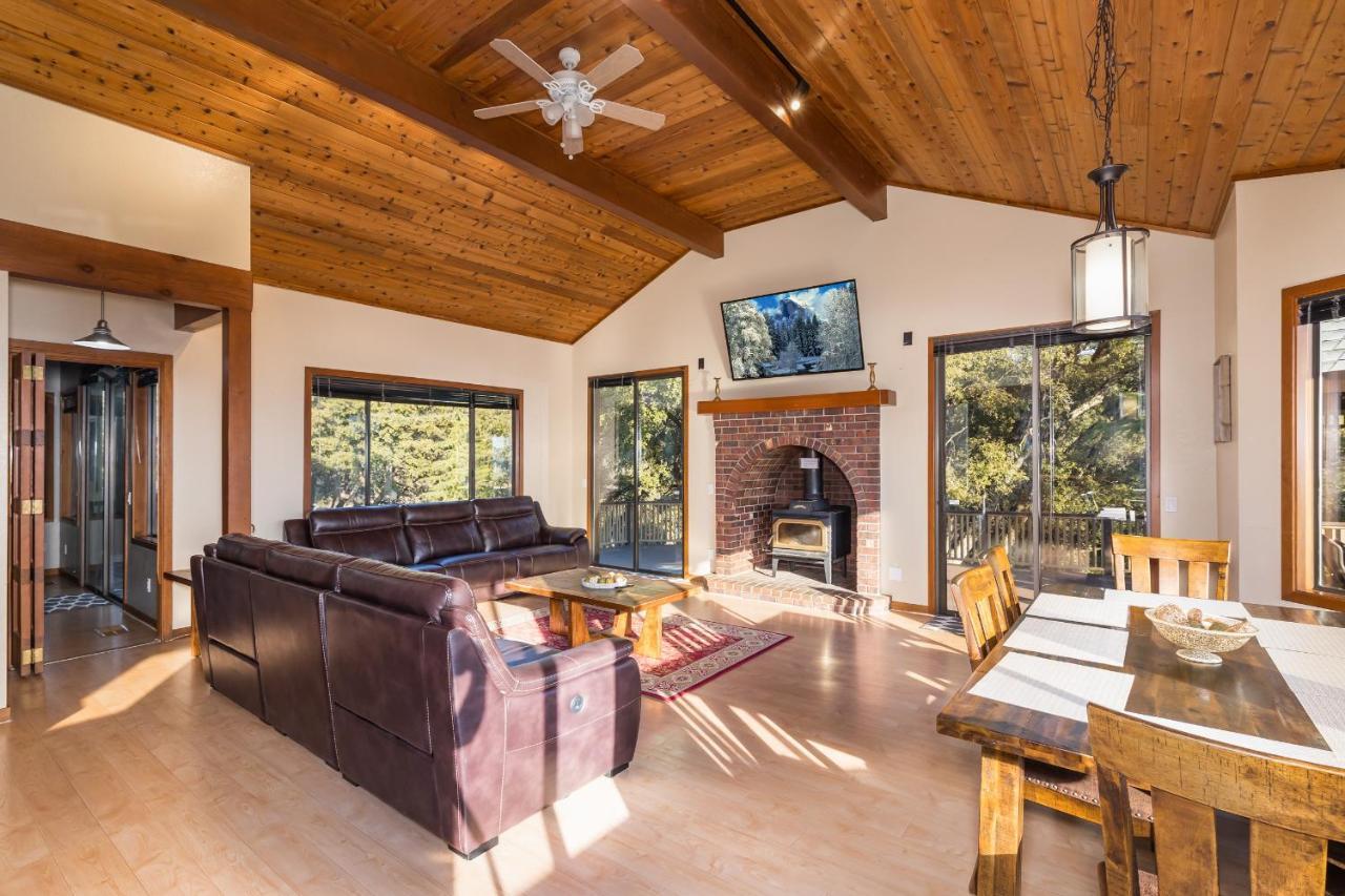 Casa Rio Yosemite -Waterfall Plus 9 Acres Oakhurst Exterior photo